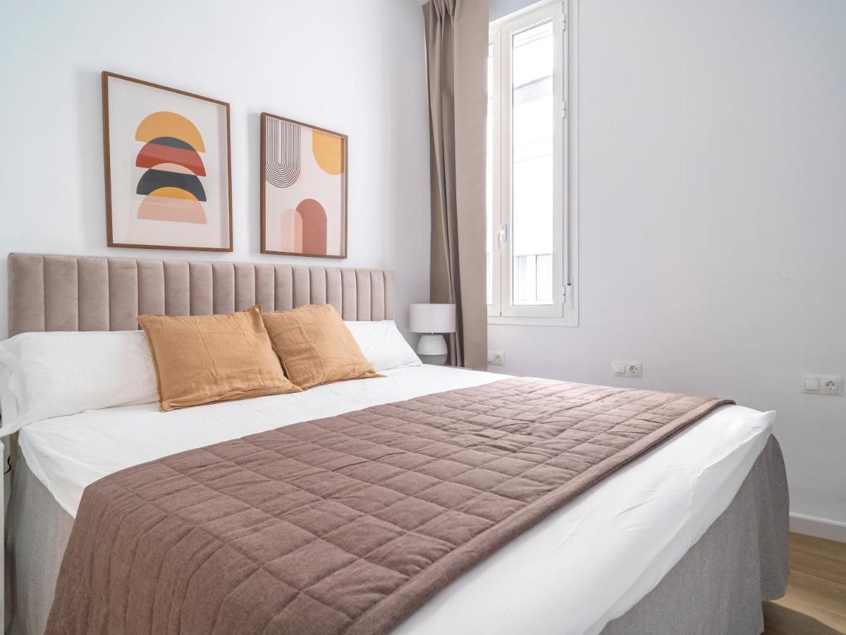 Sanders Lavender - Delightful Two-Bedroom Apartment Downtown 말라가 외부 사진